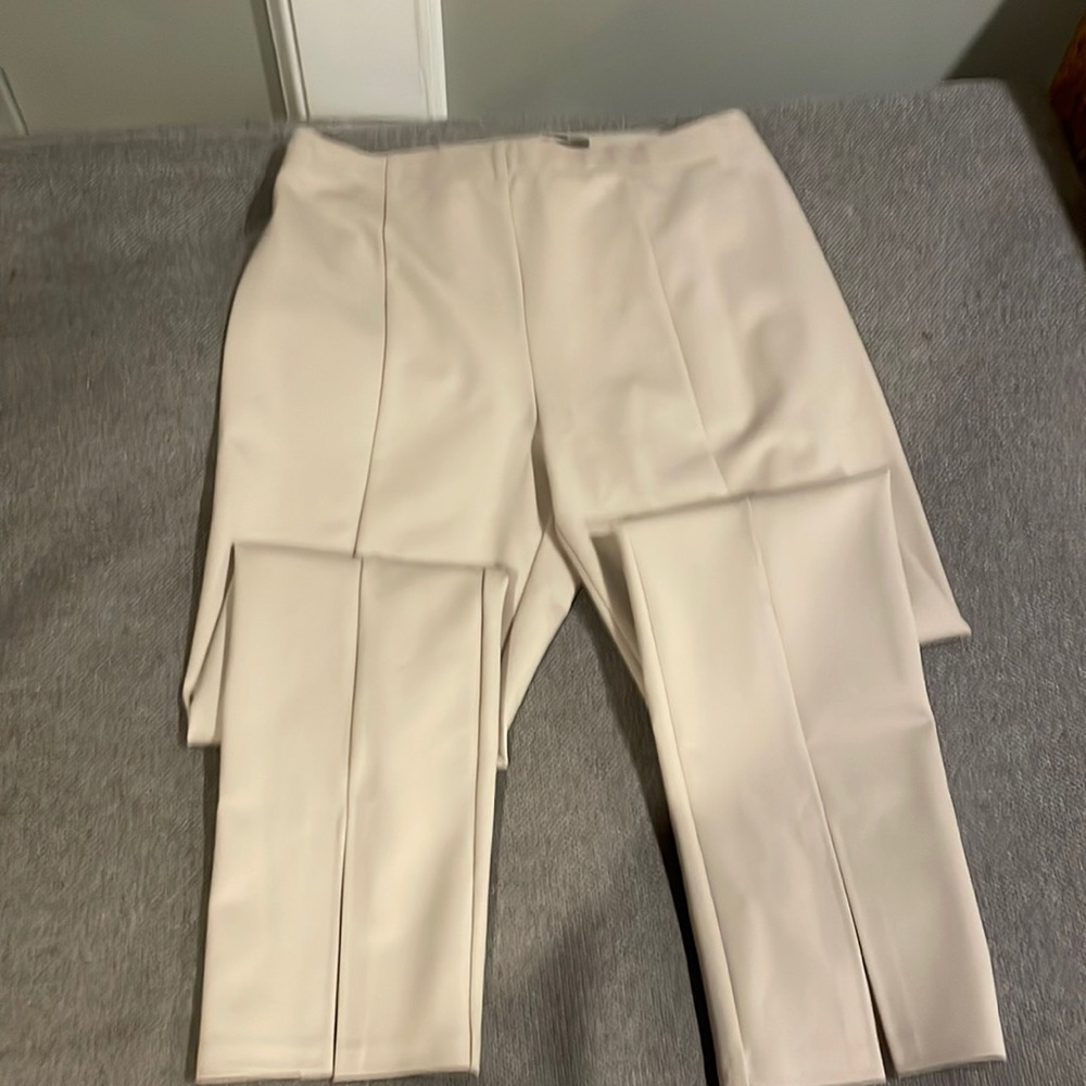 Eli Tahari Viscose pant